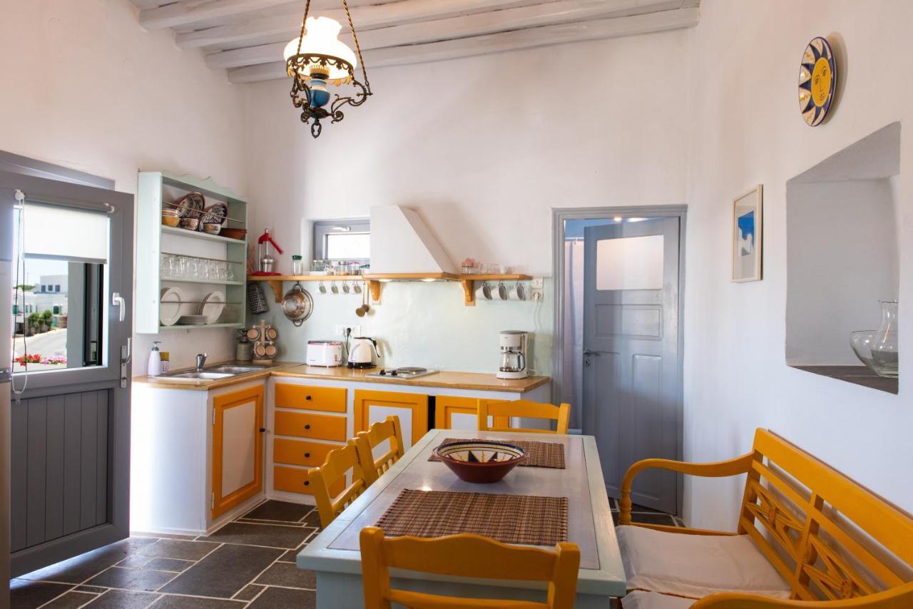 Dora'S Traditional Houses Apollonia  Exterior photo